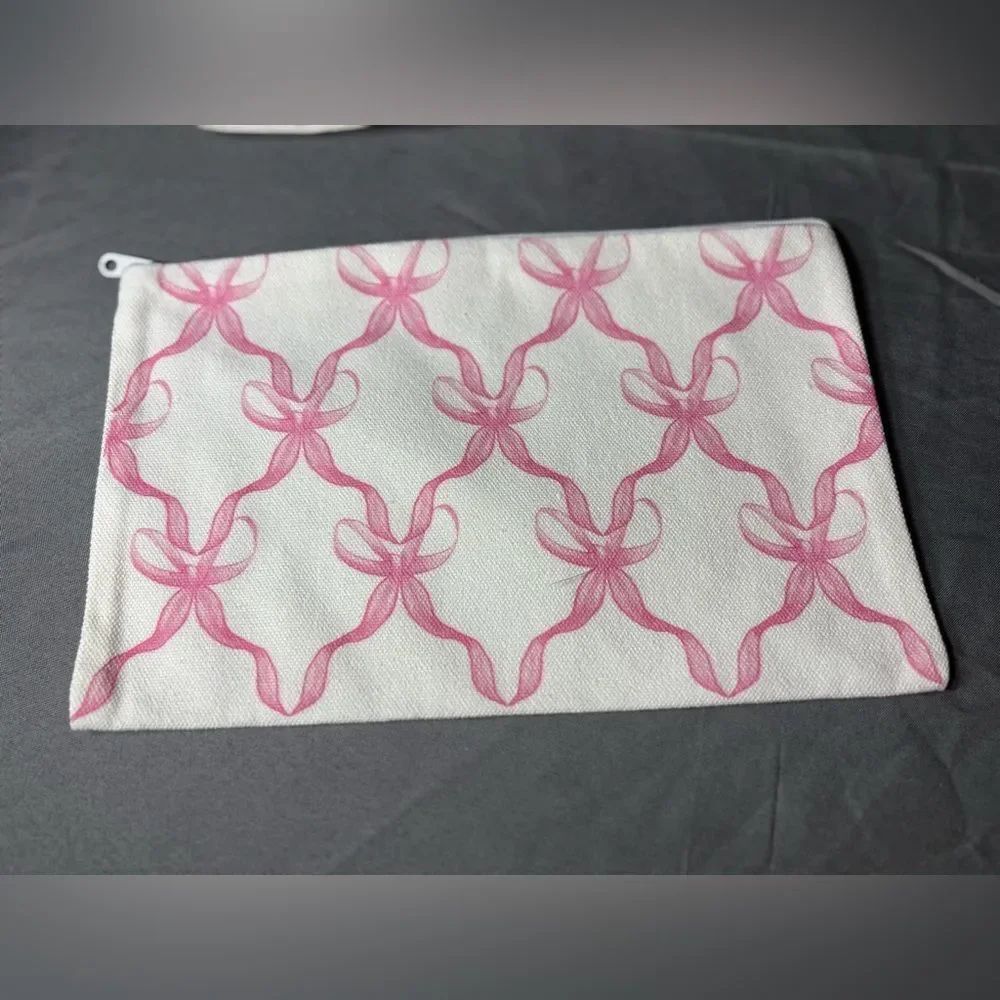 New Pink Bow Print Zip Pouch